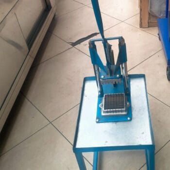 Locally fabricated chips cutter