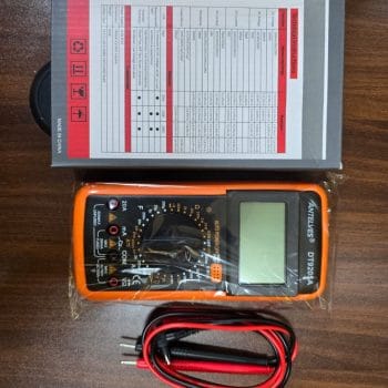Antelves DT9205A digital multimeter.