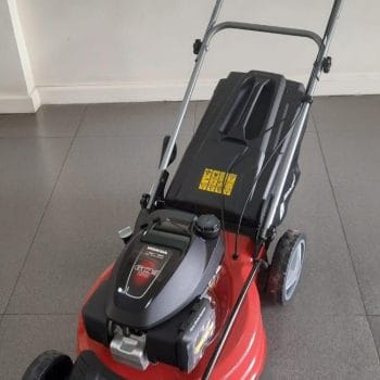 HONDA Petrol Lawn mower 163CC  21 inches SELF PROPELLED*